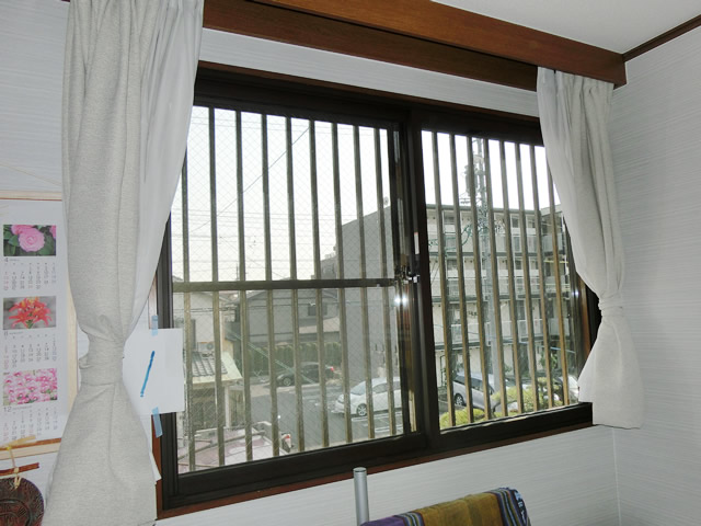 窓の寒さ対策　防犯対策にも　ＬＩＸＩＬ内窓インプラス＜３＞　名古屋市守山区